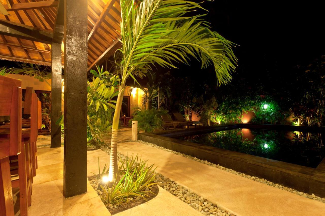 Senang Villa Gili Air Buitenkant foto