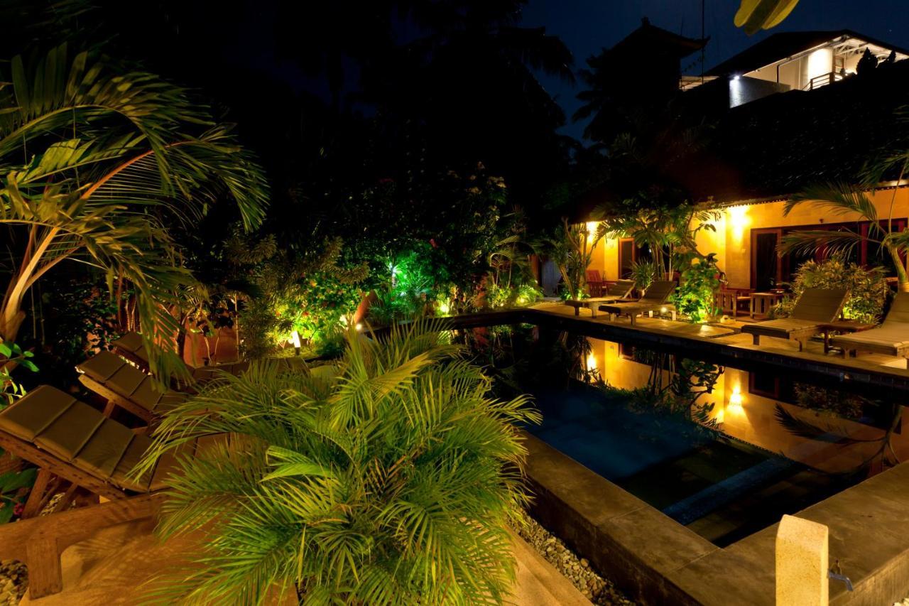 Senang Villa Gili Air Buitenkant foto